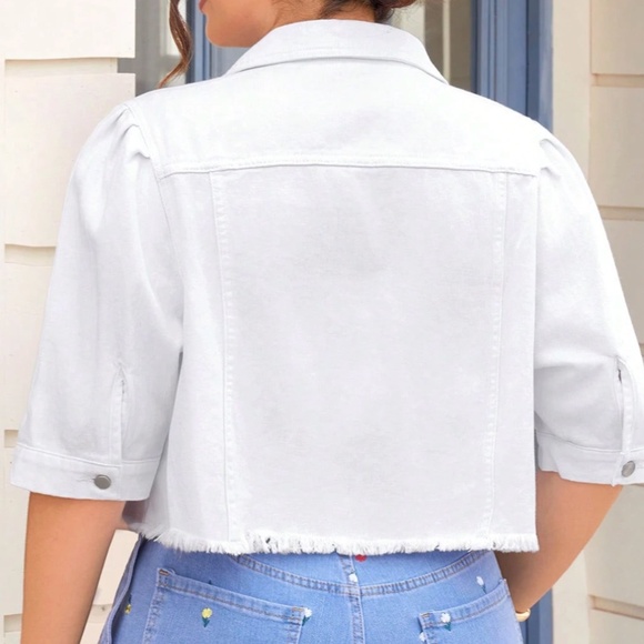 Plus White Button Down Frayed Hem Cropped Denim Jean Jacket - Picture 4 of 4